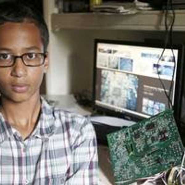 I Stand With Ahmed