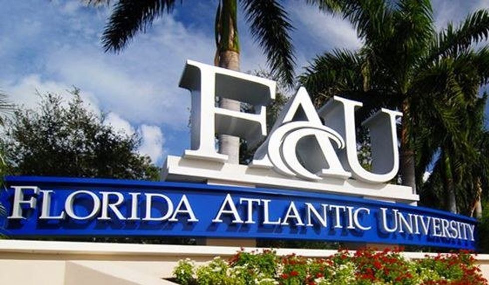 9 Signs You're An FAU Journalism Major