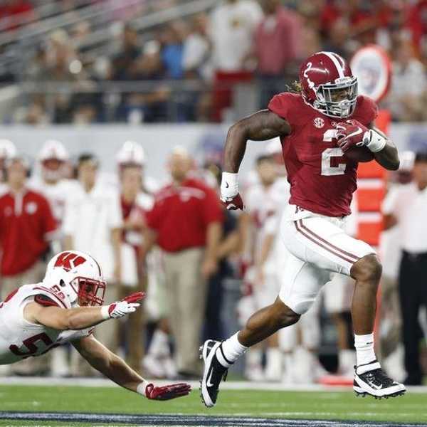 Recap: Alabama Rolls Over Wisconsin 35-17