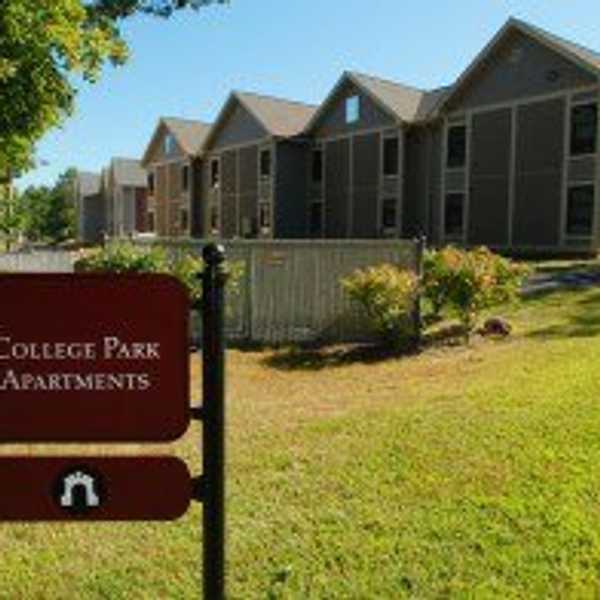 Freshman-Year Dorms Vs. Sophomore-Year Dorms