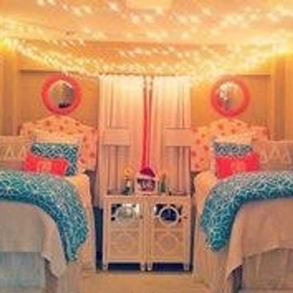 How To Make A Pin-able Dorm Room