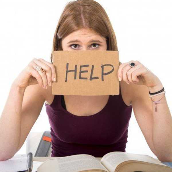 6 Freak-Out Situations Every College Student Knows