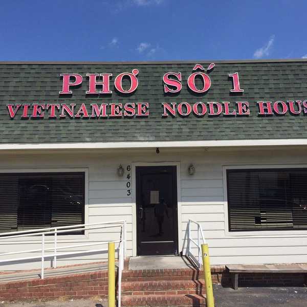 Richmond Review: Pho So 1