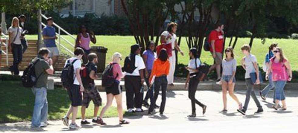 5 Necessary Tips For Walking To Class