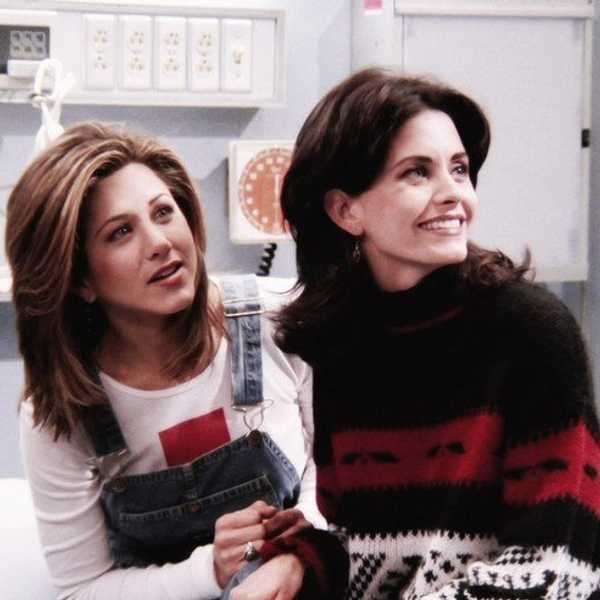 Why Rooming with Your High School Bestie is the Best College Decision