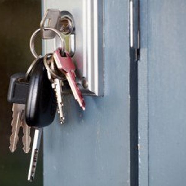 Tips For College Students Moving Into Their First Place