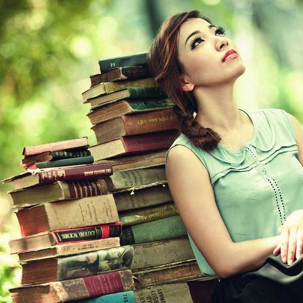 Ten Reasons Why Books Are A Girl's Best Friend
