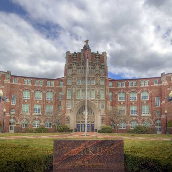 Five People Who Have An Impact On Your Freshman Year