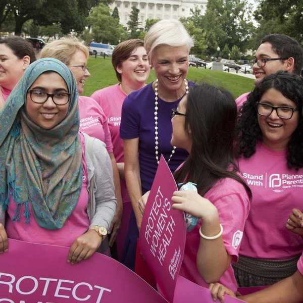 6 Things Planned Parenthood Does