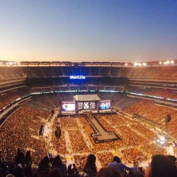 The Emotional Experience At A One Direction Concert