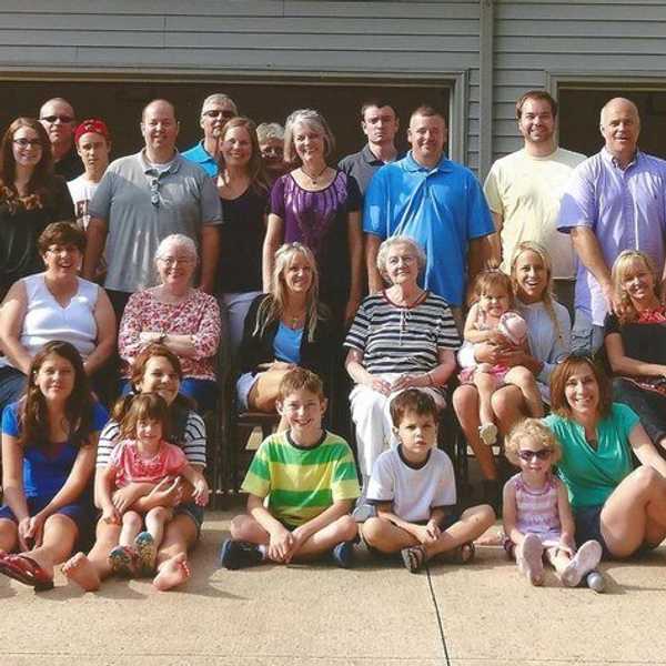 33 Thoughts During Every Family Picnic