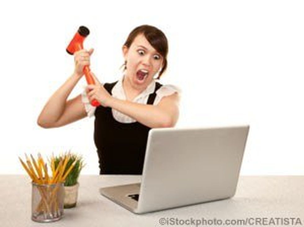 14 Struggles Of Being A Journalism Major