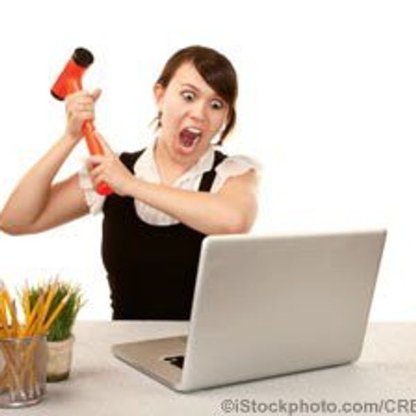 14 Struggles Of Being A Journalism Major