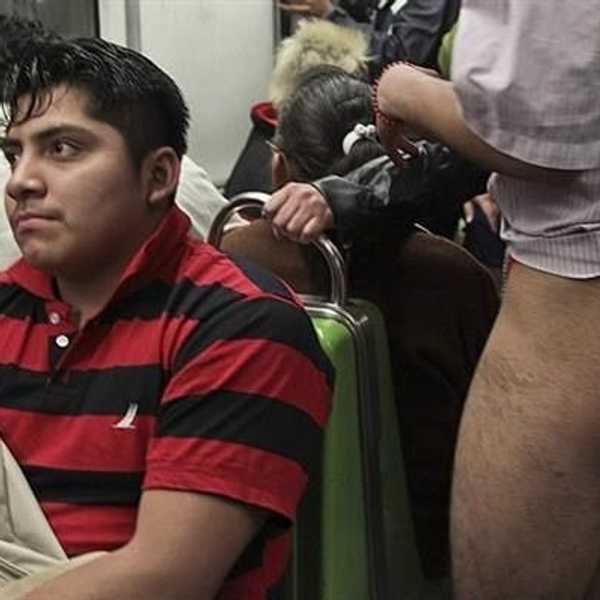 11 Awkward Subway Moments Every New Yorker Experiences