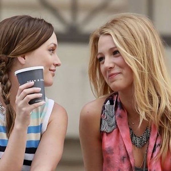 31 Signs You've Forever Found The Brunette To Your Blonde