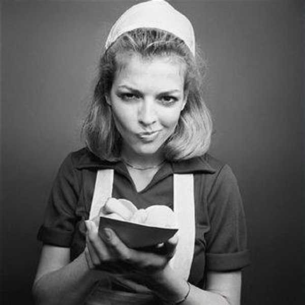 17 Things Your Server Really Thinks About You