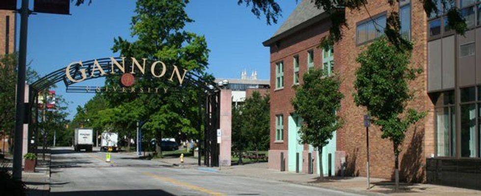 5 Reasons A Small Private University Is The Best