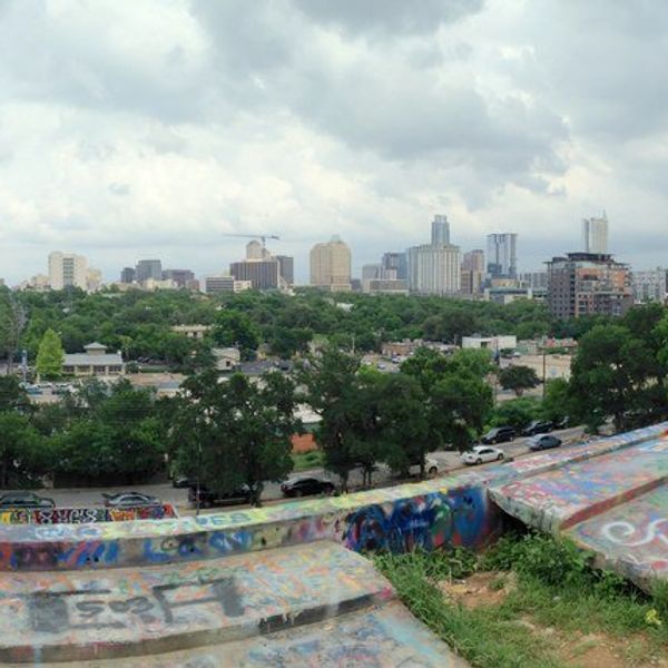 How To Explore Austin For $10 Or Less