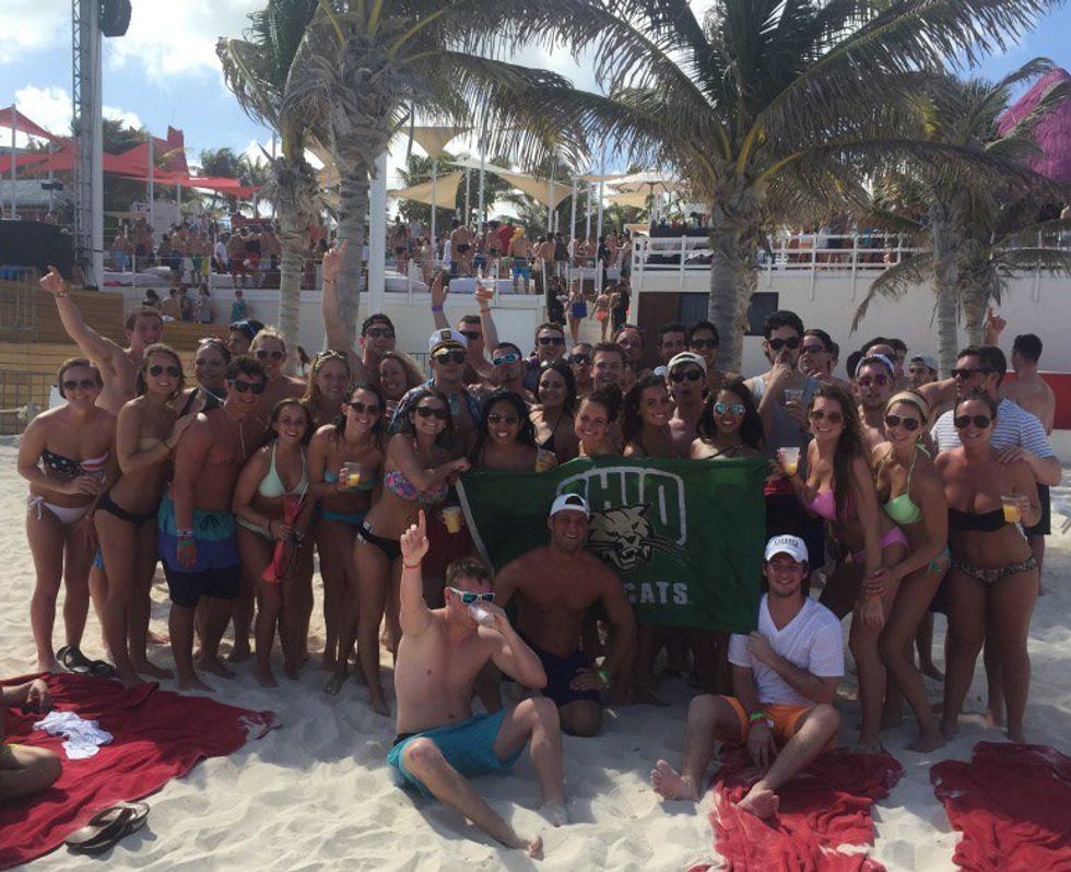 The 12 Worst Types Of FOMO: Athens Edition