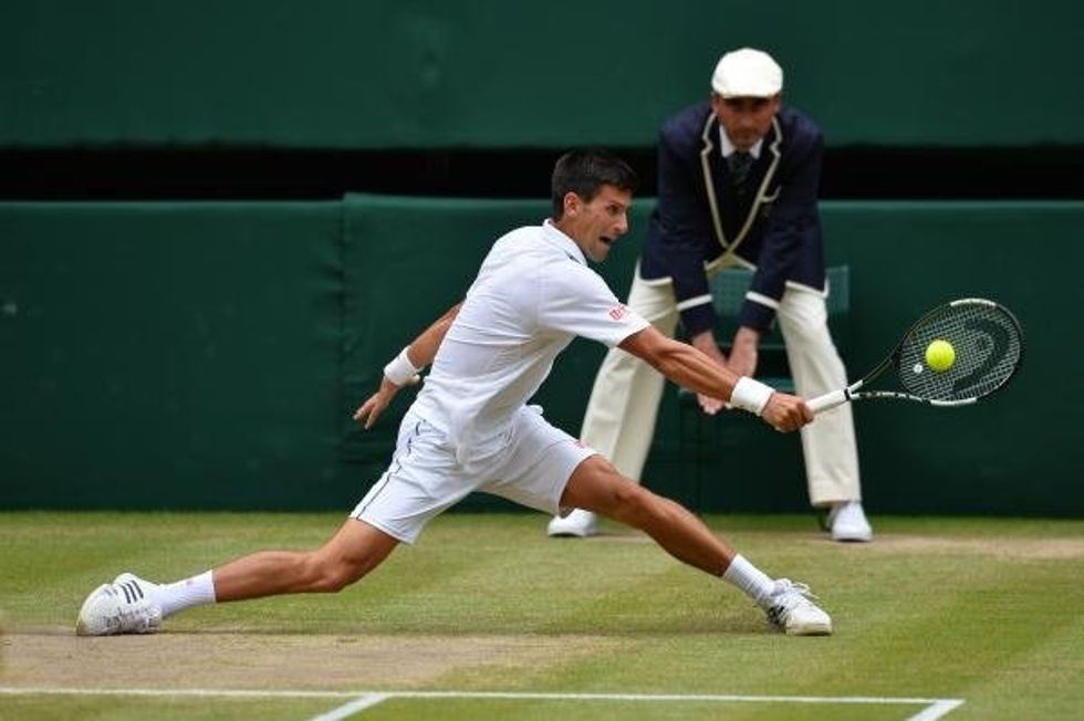Djokovic Defends Wimbledon Crown
