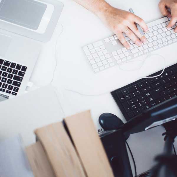 8
Reasons Why Every Teenager Should Have A Summer Job