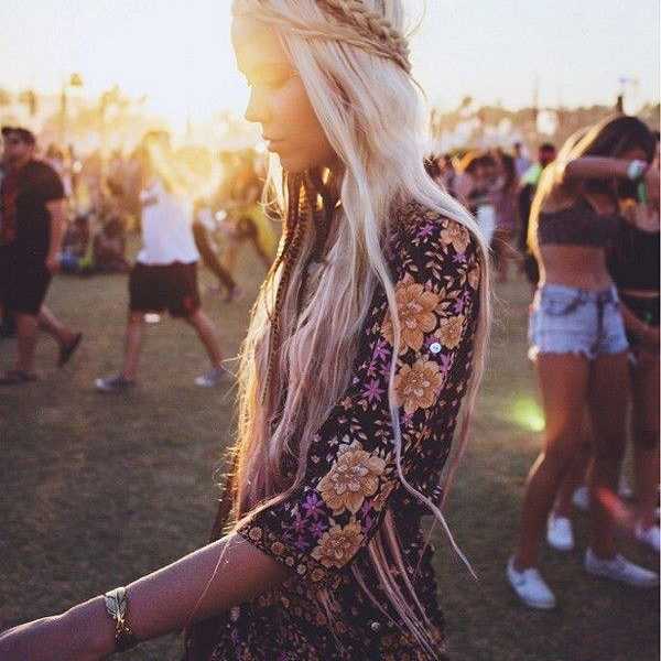 How To Stop Putting The '60s To Shame With Your "Festival Fashion"