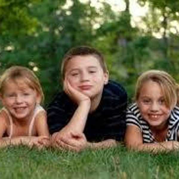 The Inside Scoop On Middle Child Syndrome