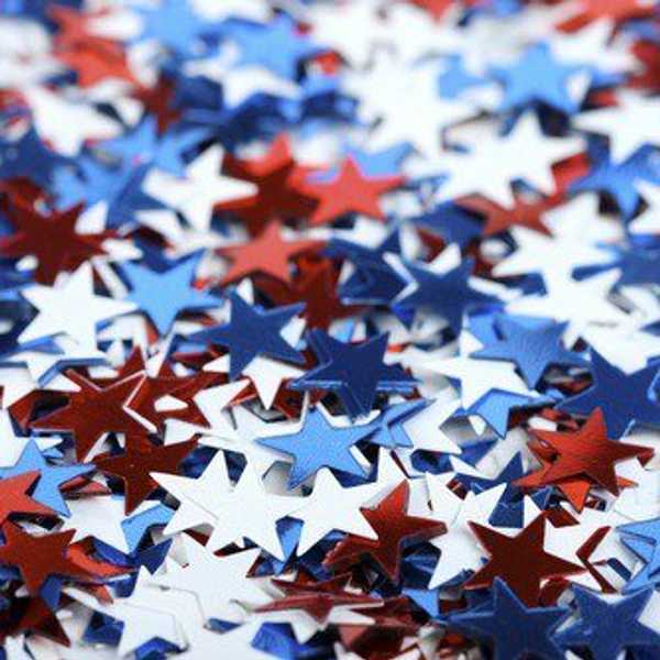 11 Essential Appetizers, Desserts, and Drinks To Have At Your Fourth Of July Party