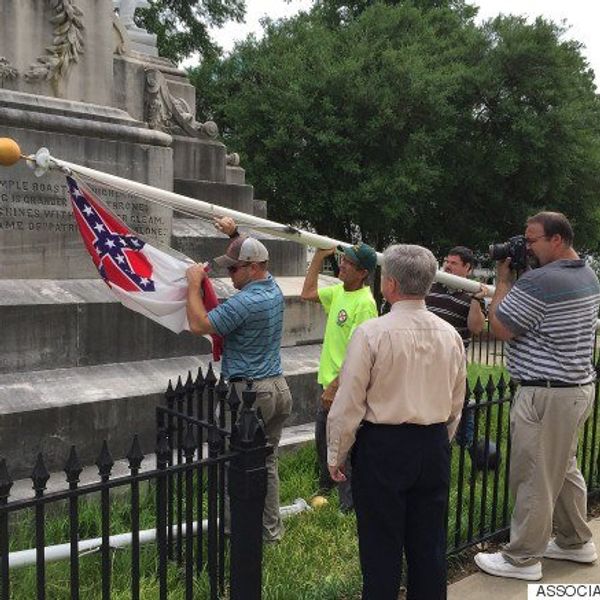 Gov. Bentley takes down Confederate flags and sets a precedent for Americans to follow