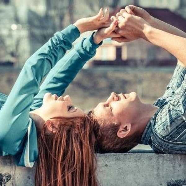 15 Things That Happen When Your Boyfriend Is Your Neighbor