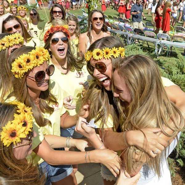 How To Survive (Enjoy) Sorority Recruitment 2015