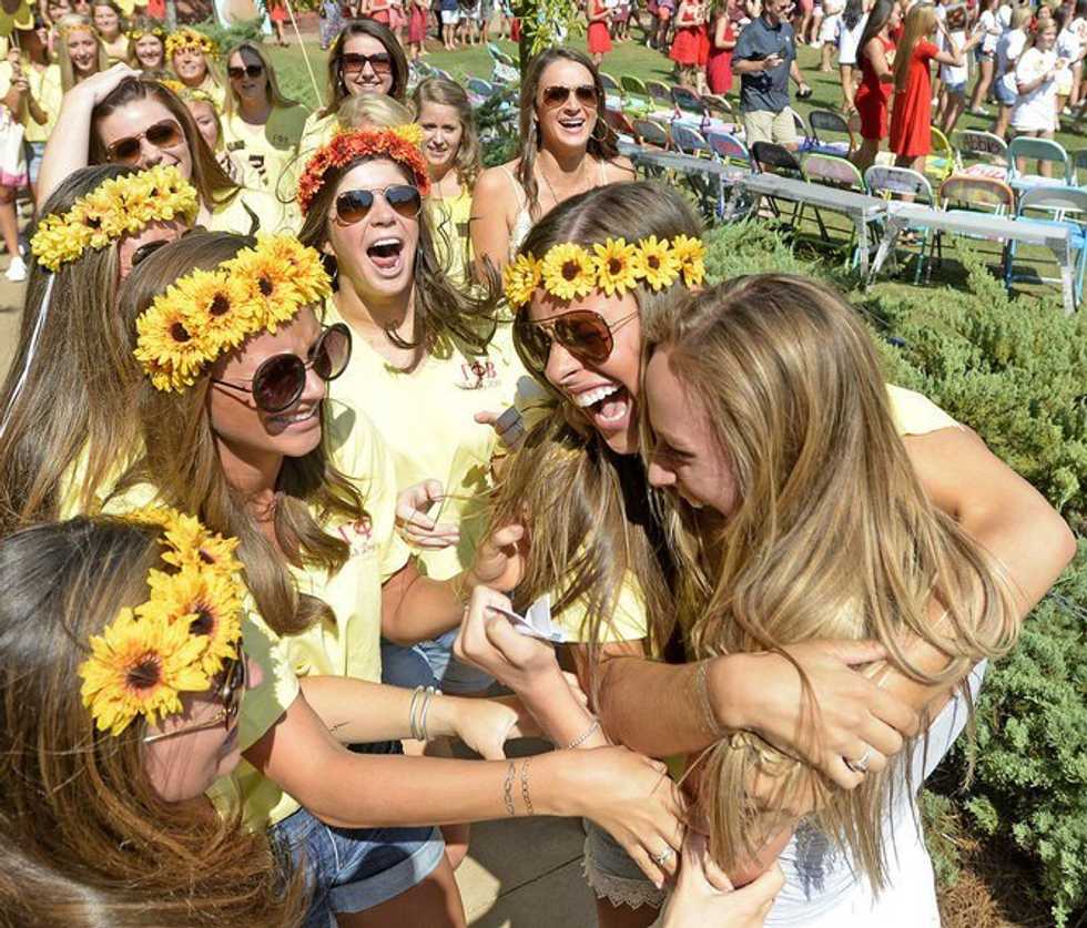 How To Survive (Enjoy) Sorority Recruitment 2015