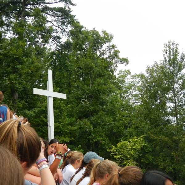 Why You Should Write To Your Camp Friends This Summer