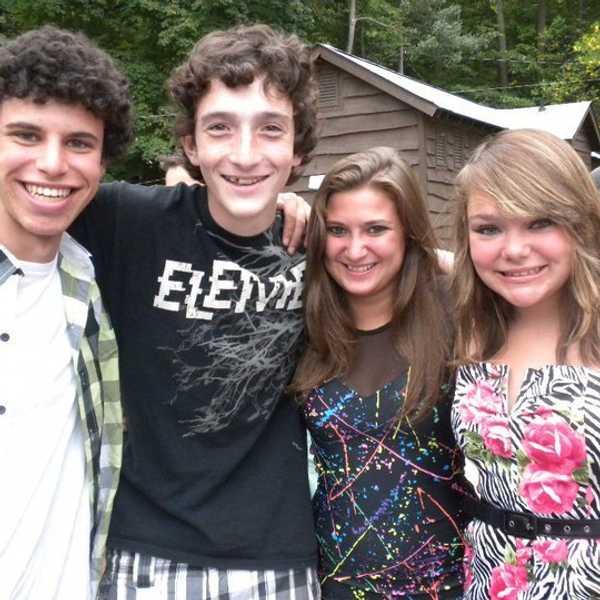 14 Things Only Kids Who Went To Jewish Sleep Away Camp Understand