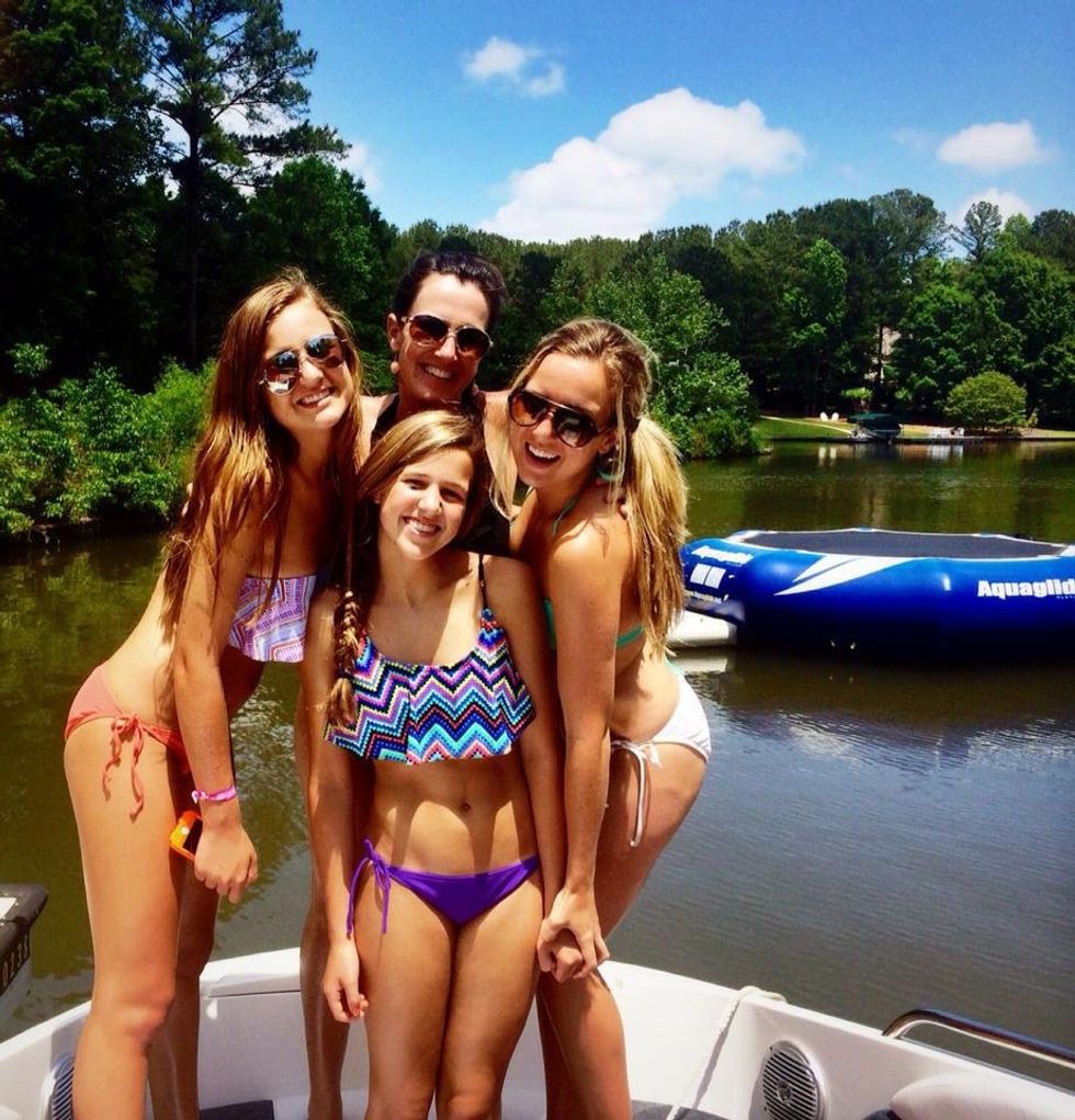 10 Things That Happen When You Grow Up With Sisters