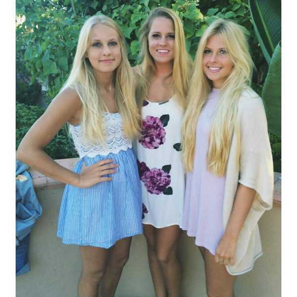 The 10-Step Transition From Sisters to Best Friends