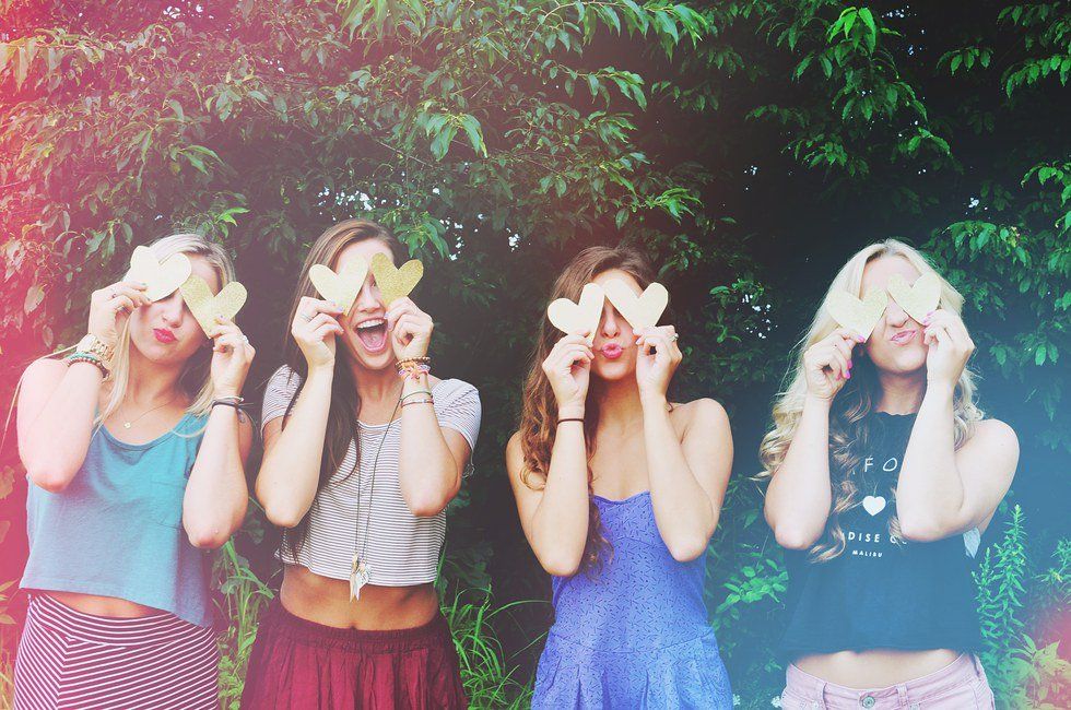 Why It's Absolutely Awesome To Be Single In College