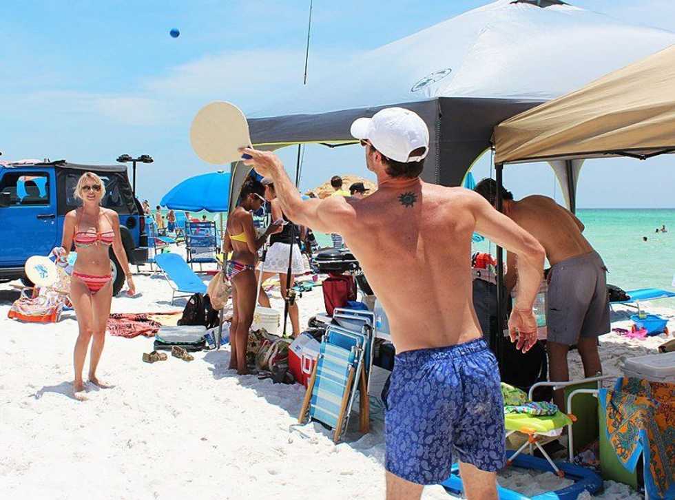 Spring Break 101 - Telltale Signs Your Vacation is On the Horizon