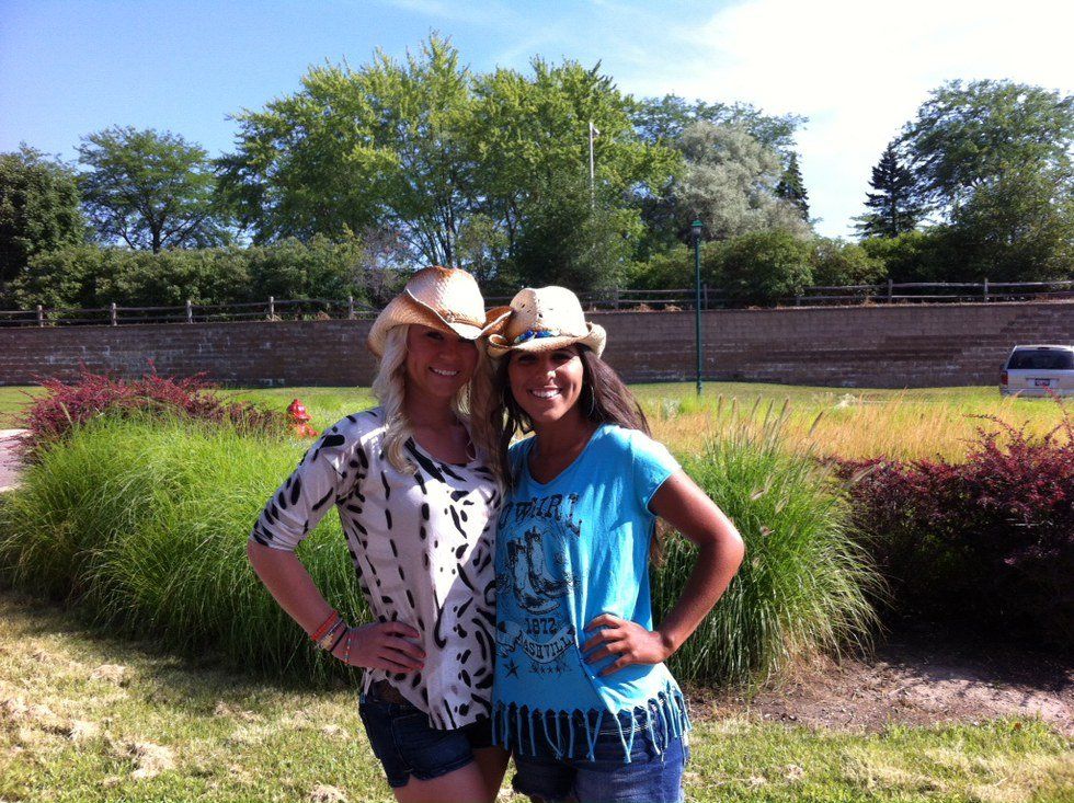 Countdown to Country Thunder 2015: Best Songs to Play at Your Campsite