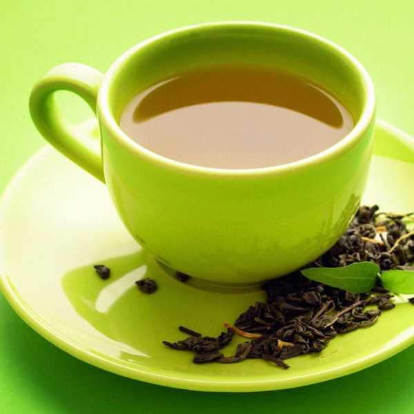 6 Reasons You Should Be Drinking Green Tea
