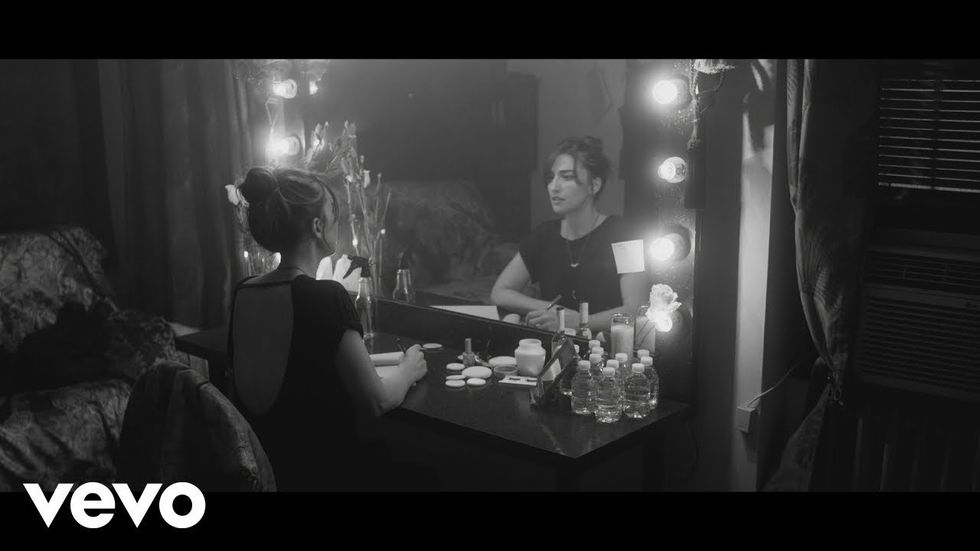 Every Girl Needs To Listen To 'She Used To Be Mine' By Sara Bareilles