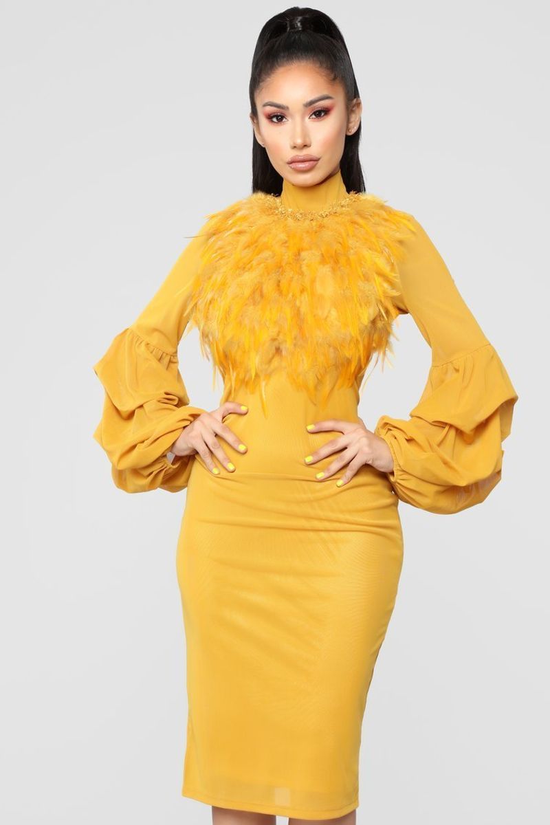 slim fit dress slacks Sasha Crop Top (Mustard)