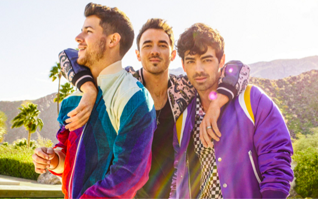 11 Jonas Brothers Lyrics That Everyone Should Live By
