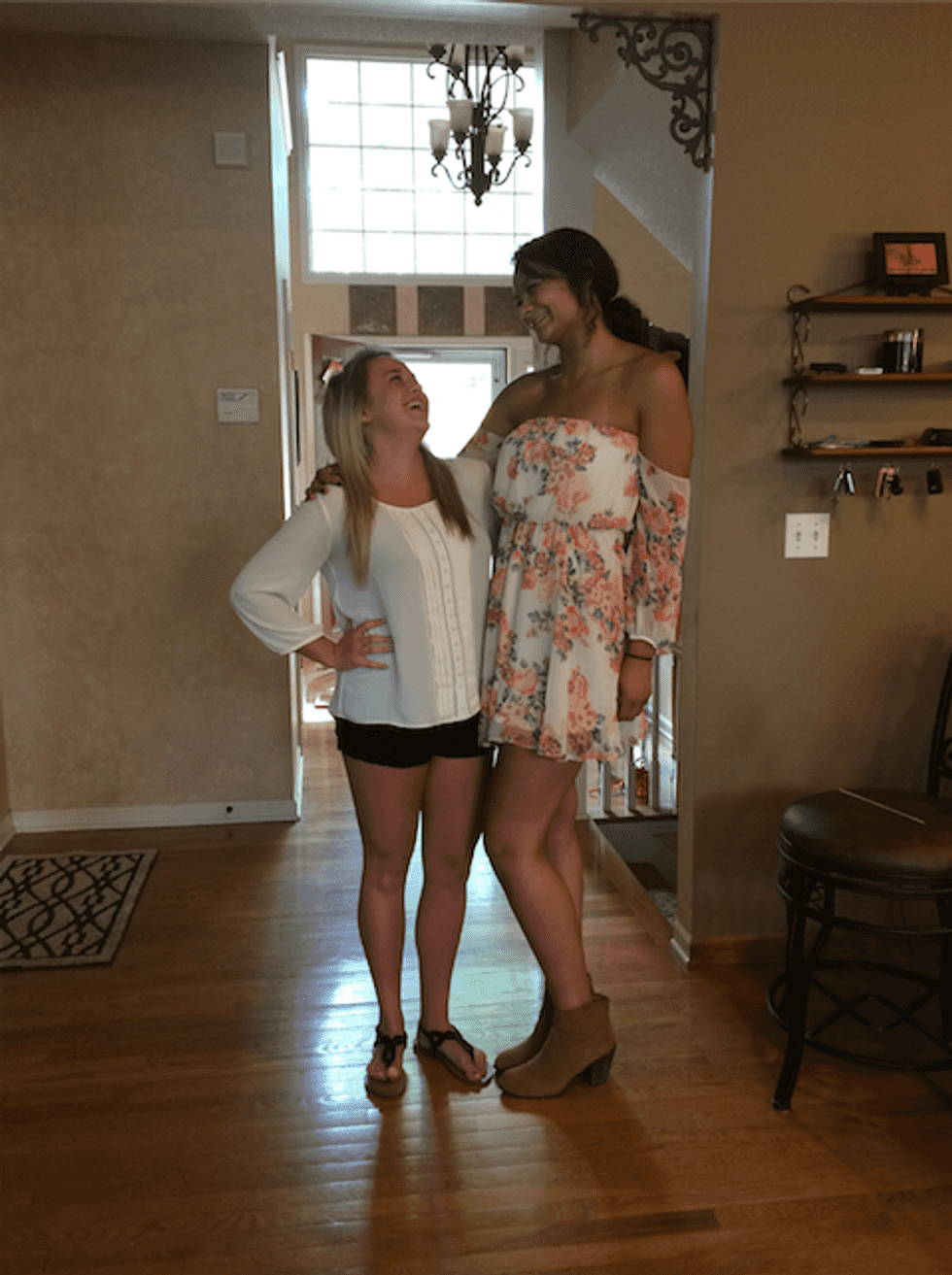 Why Having A Tall Friend Is The Best