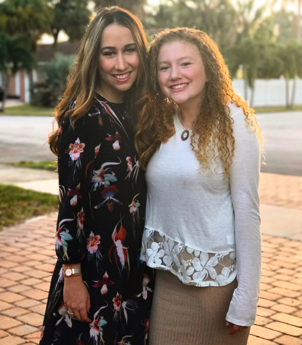 10 Reasons Why Having An Older Sister Is The Best