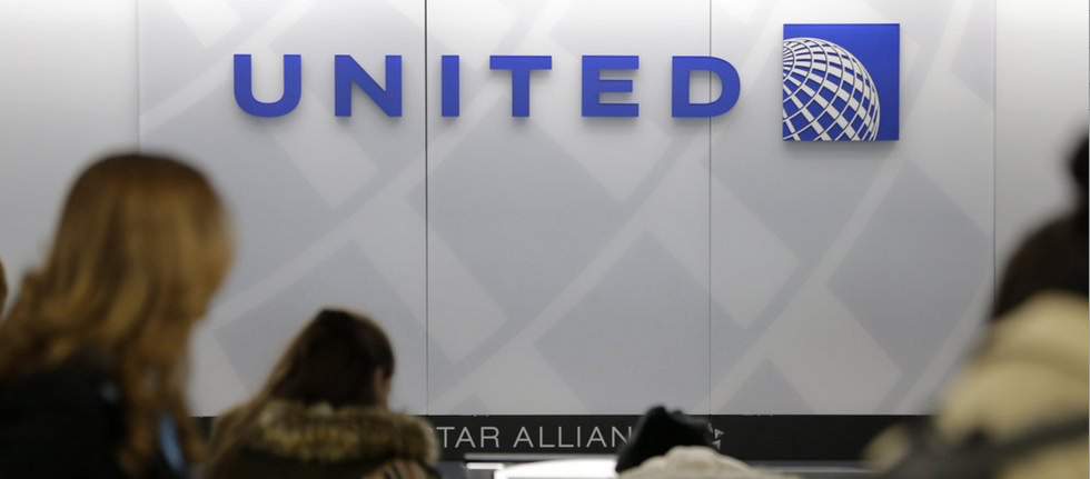 I'm A Flight Attendant's Daughter And I Stand By United's Dress Policy