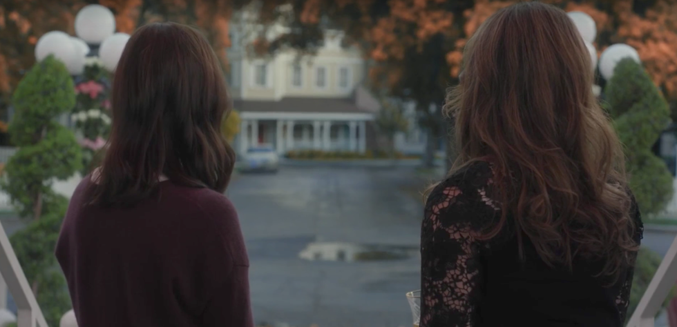 15 Times Stars Hollow Was The Most Accurate Small Town On TV