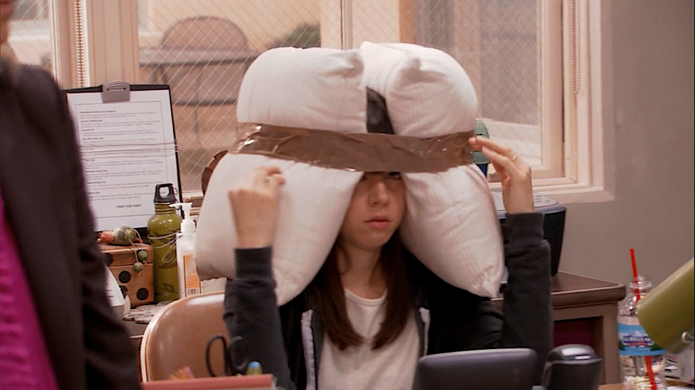 Anticipating The End Of Your First Semester, As Told By April Ludgate