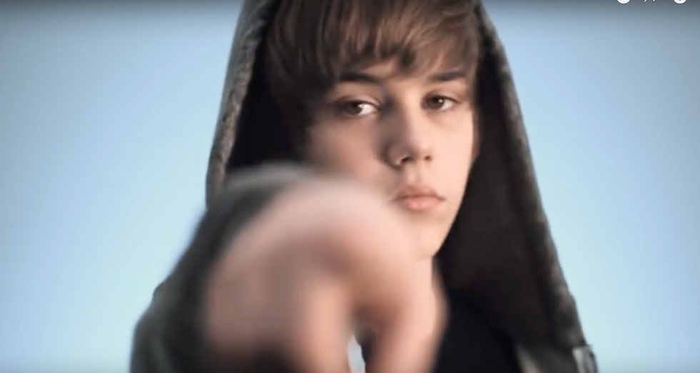 17 Late 2000s Middle School Dance Songs That Will Give You Nostalgia