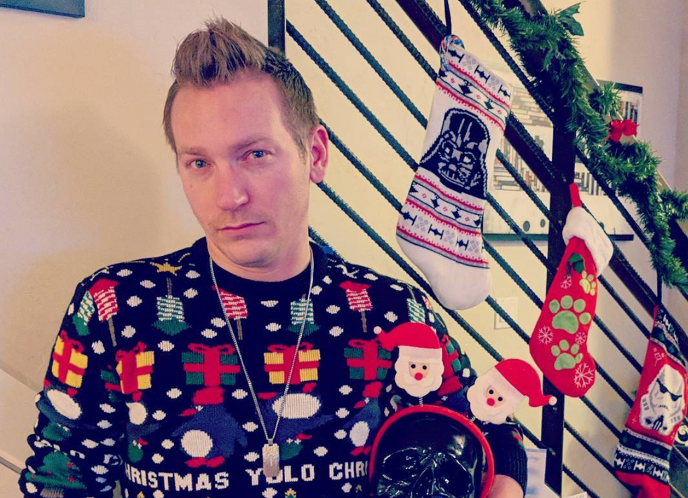 15 Of The Best (Worst) Christmas Sweaters